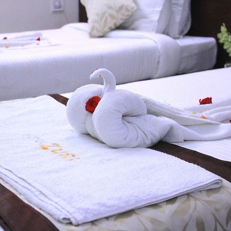 Hotel Zuri Guntūr Zewnętrze zdjęcie